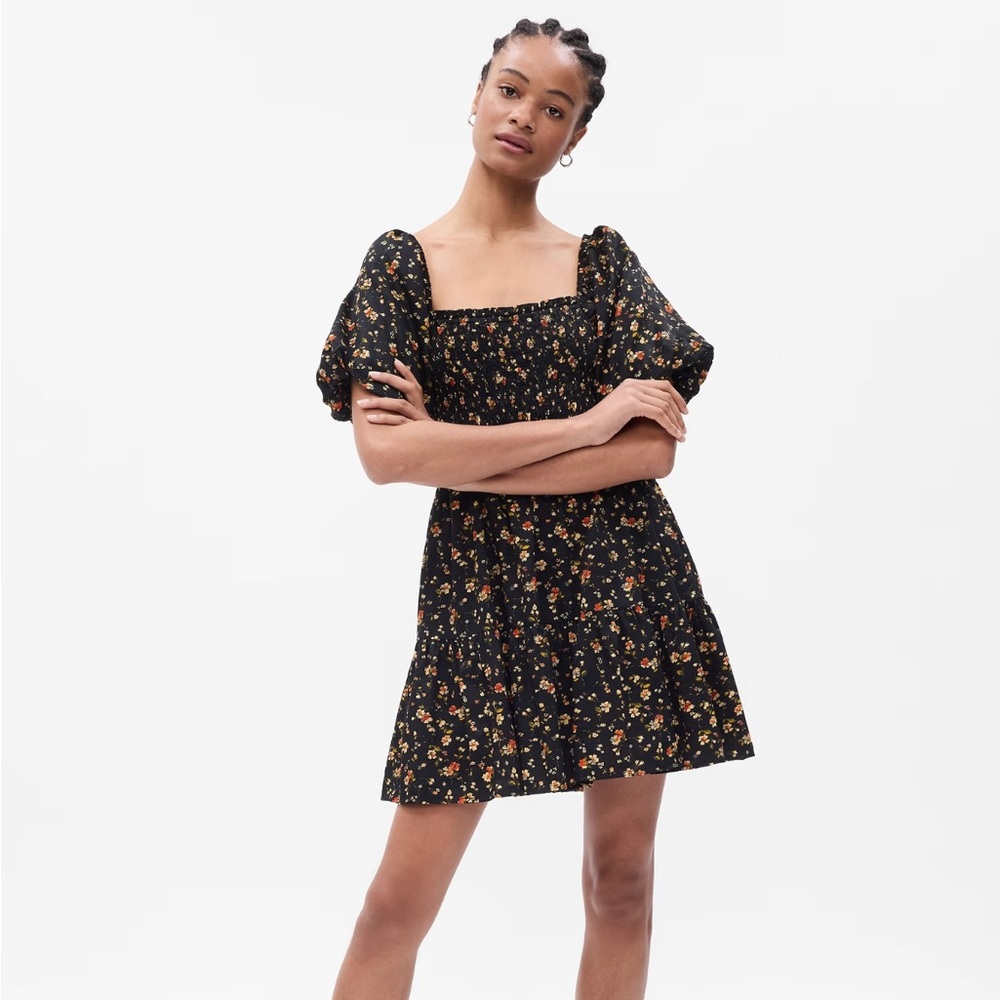 GAP Puff Sleeve Smocked Mini Dress